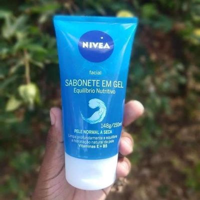 Nivea Sabonete Facial Em Gel Equilíbrio Protetor 150ml - Hidrata E Revigora A Pele, Possui Substância Oxidante Para Uma Pele Mais Saudável E Bem-cuidada