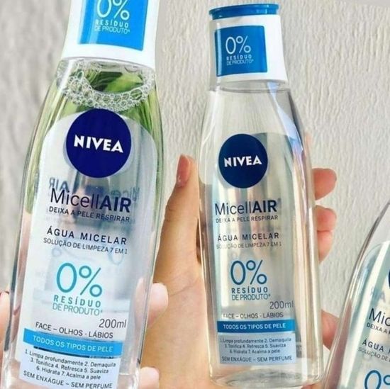 NIVEA Água Micelar Solução de Limpeza 7 em 1 200ml - Fórmula poderosa que oferece 7 benefícios de cuidado facial em um produto: limpa, hidrata, suaviza, tonifica, demaquila, acalma e refresca