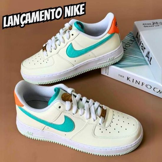 Tênis Nike Air Force 1 '07 LE Masculino