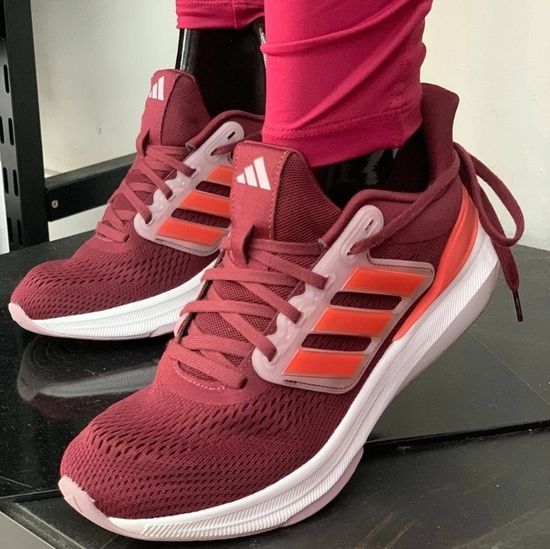 Tênis Ultrabounce adidas