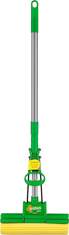 mop-sek-com-cabo-retratil-que-se-estende-de-57-cm-para-89cm-cor-verde-com-amarelo-linha-brilhus-bettanin - Imagem